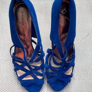 Gently used Genuine suede pumps size 11 perfect for a night out